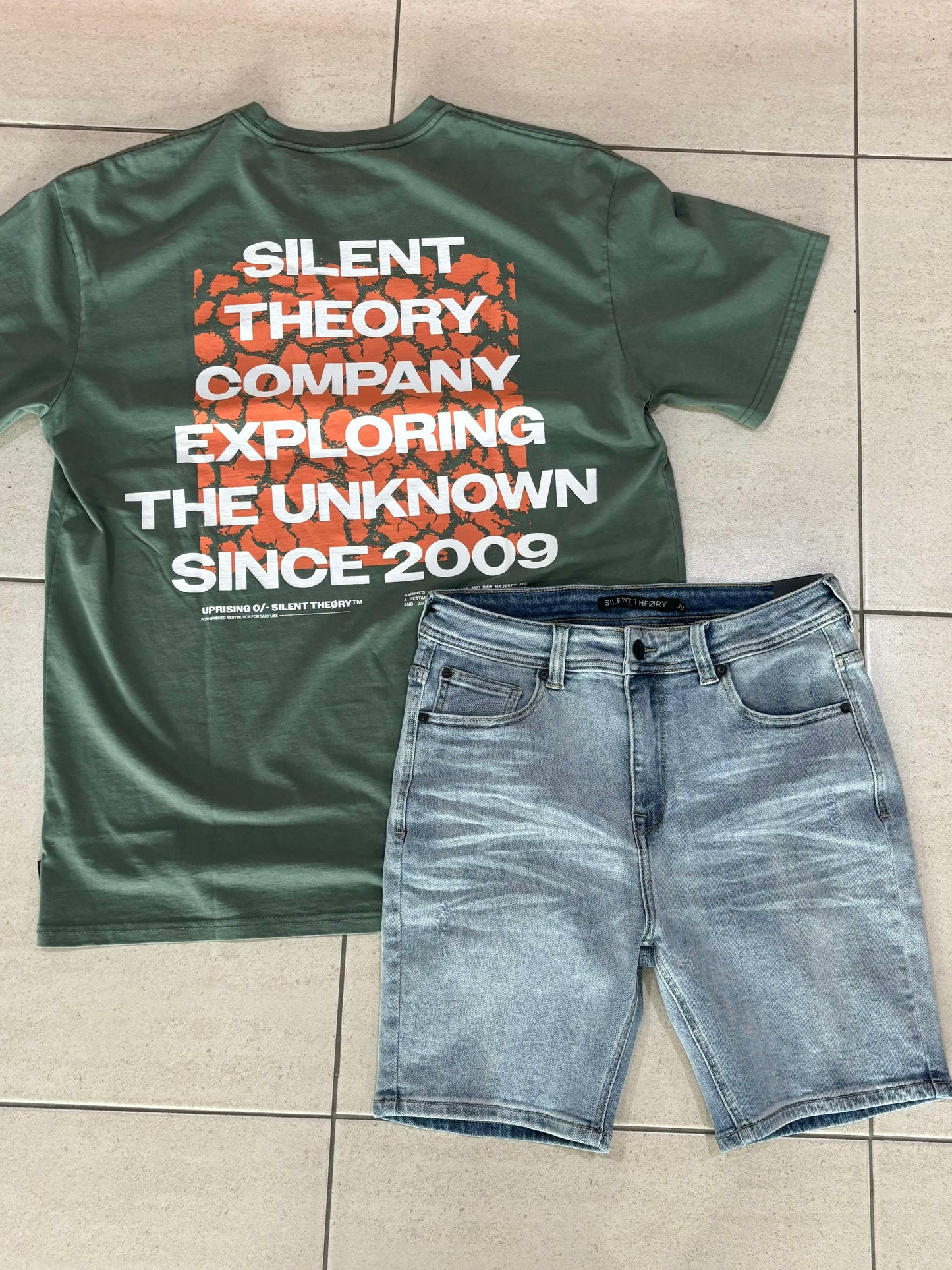 Terrain Tee