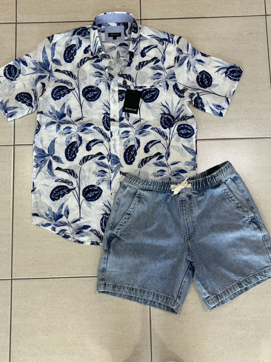 Large Leaf Linen S968